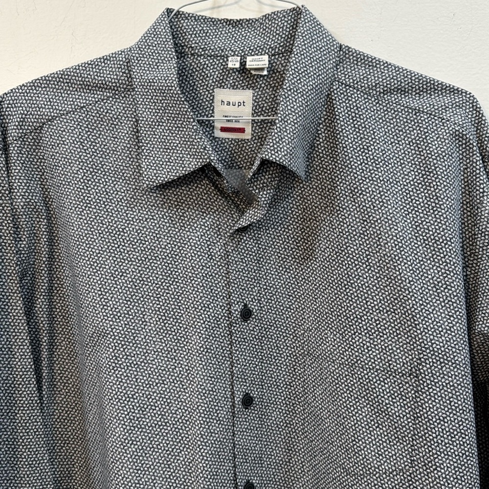Haupt modern fit 2XL long sleeve button down black and white with leaf pattern